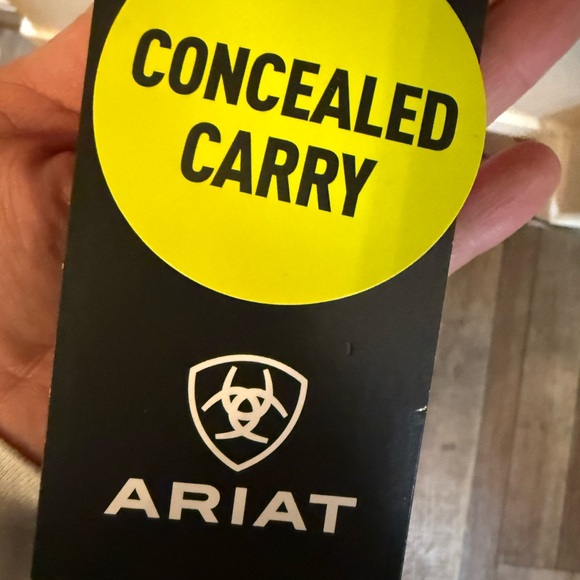 Ariat Men's Navy and Mustard Quilted Vest - Picture 5 of 5